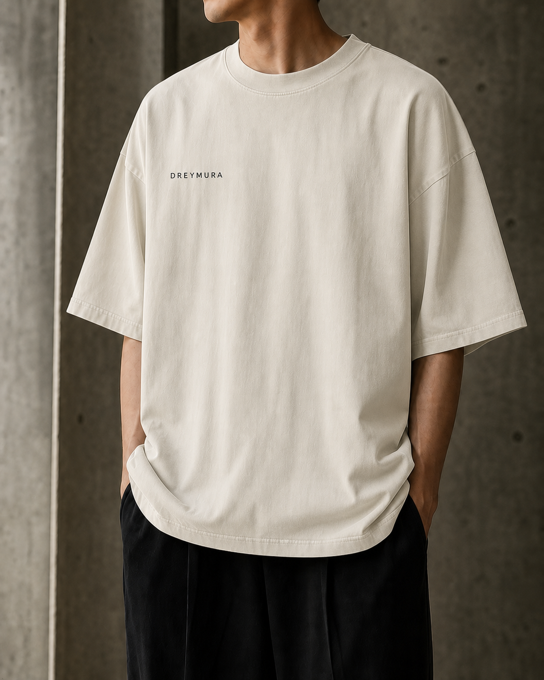 Dreymura Wordmark T-shirt in Faded Bone